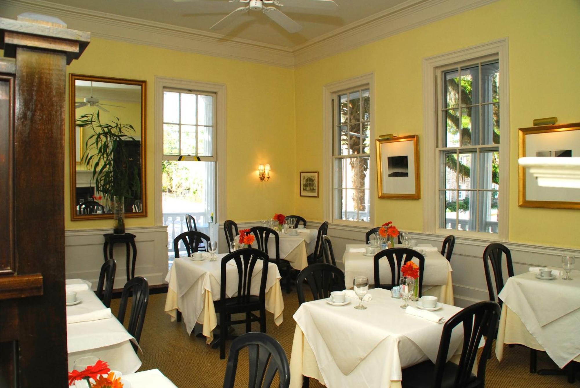 Bed and Breakfast Rhett House Beaufort Ristorante foto